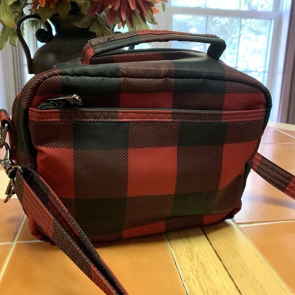 LUG Black & Red Buffalo Plaid Nylon MINI RANGER Crossbody Organizer - Picture 13 of 16
